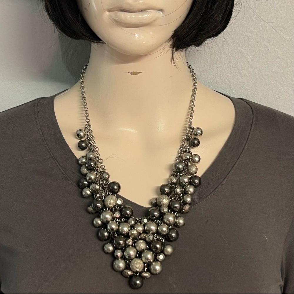 3/$20 statement necklace - Picture 3 of 3